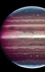 Dunstschichten in der hohen Jupiteratmosphäre